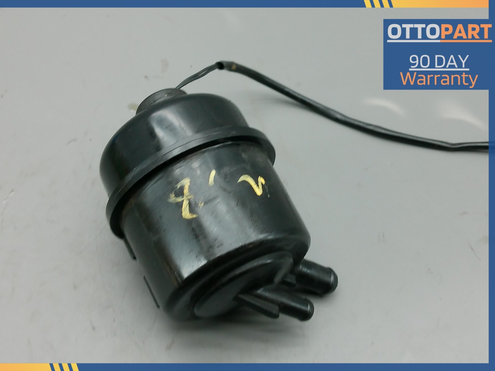 2004-2008 Maserati M139 Quattroporte Power Steering Reservoir Oil Tank OEM