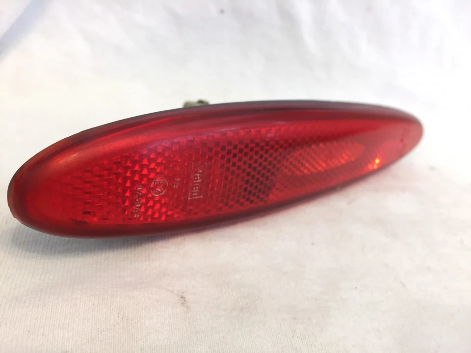 Luz marcadora trasera derecha o izquierda Jaguar XK8 XKR T0608 97-06 LJA5034BC OEM Foto 2 de 4