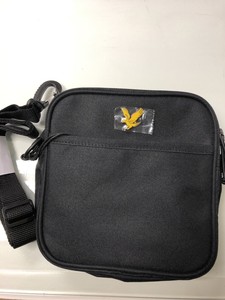 lyle and scott man bag
