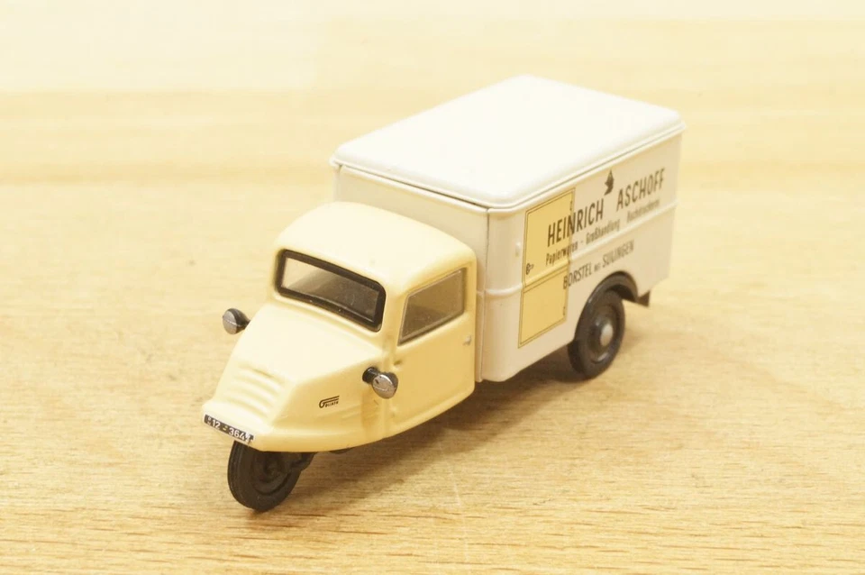 HO 1:87 NPE NA 88904 Triciclo Goliath GD 750 Furgone "Heinrich Aschoff" Beige - Immagine 4 di 4