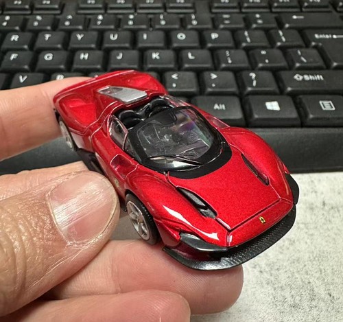 Bburago 1:64 Ferrari Daytona SP3 Diecast Metal Modelo Coche Nuevo en Caja - Imagen 3 de 9