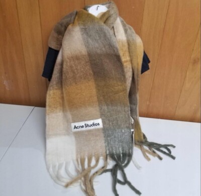 Scarf