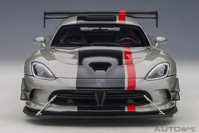 1/18 2017 Dodge Viper ACR Billet Silver Metallic W/Stripes Model