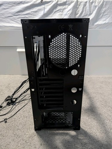 NZXT Phantom 410 ATX Case Green, Black, Used Good Condition. - Picture 8 of 8