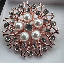 Rose Gold Sparkly Brooch Faux Pearl Rhinestone Crystal Bride Flower Bouquet Pin