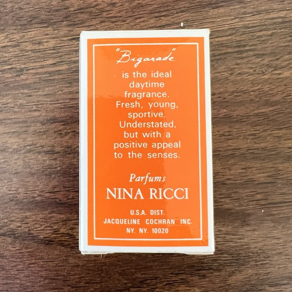 Mini Perfume Nina Ricci Bigarade Eau de Toilette De Colección en Caja París 1/2 Fl Oz Foto 2 de 4