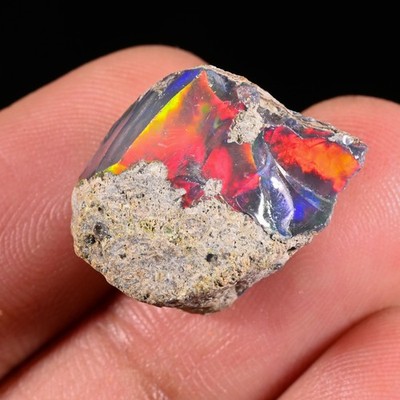 14.80ct AAA Jewelry Garde Flashy Multi Fire Black Opal Rough For Jewelry Making