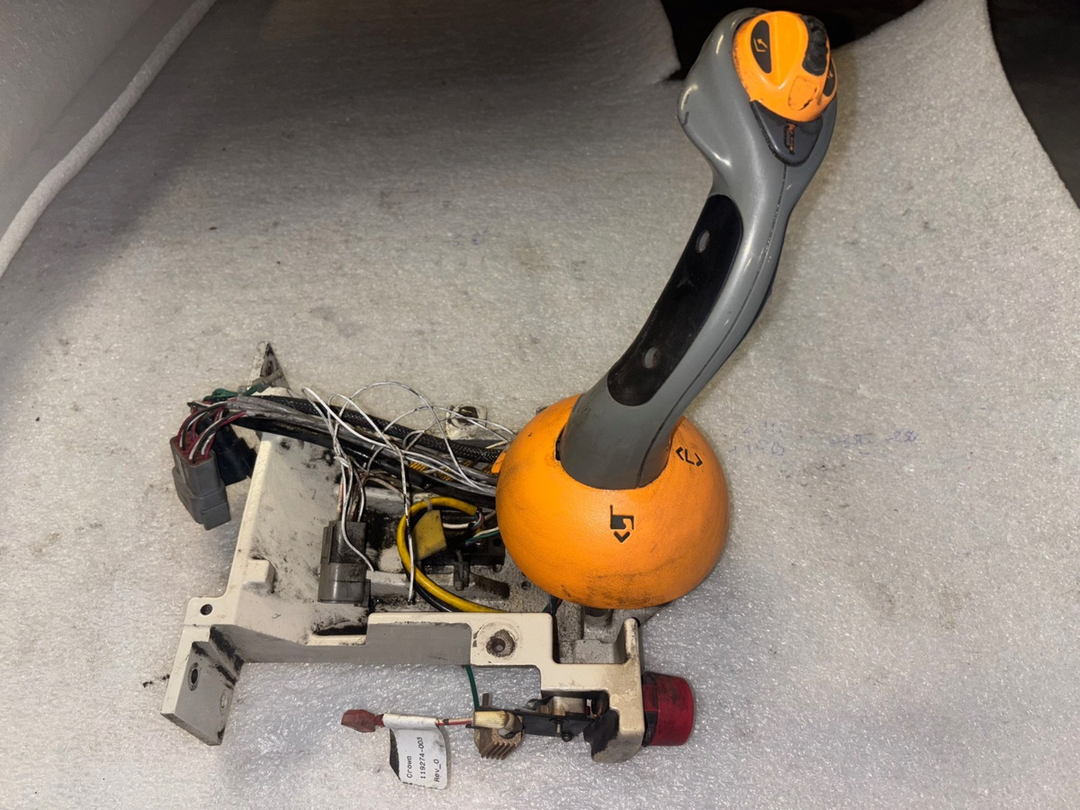 Crown 140750-002-0S Forklift Controller / Joystick / Handle Assy