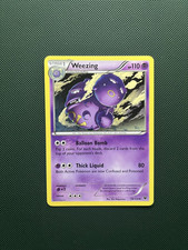Pokemon TCG Weezing 28/124 Fates Collide Regular Uncommon LP Condition