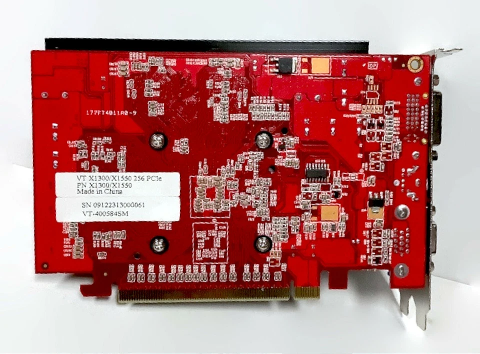 VisionTek 400584 Radeon X1300/X1550 PCIe 256MB DDR3 VGA Video Graphics Card - Image 2 of 4