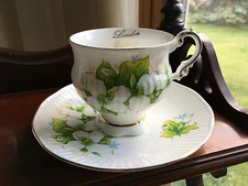 Trillium London Ontario bone china Tea Cup & Saucer By Elizabethan