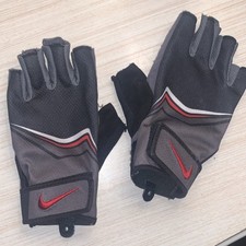 Nike Gym Training Gloves Black Gray Red Size Small great condition