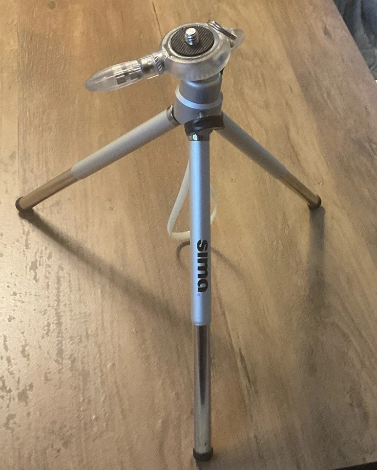 Mini trípode Sima para cámaras digitales y videocámaras, modelo ST-10K Foto 3 de 4