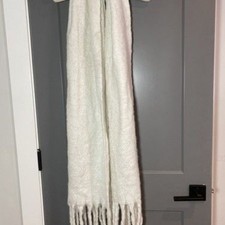 Solid Color Plain Long Scarf Wrap Shawl Soft Classic Fashion Fringe Tassel