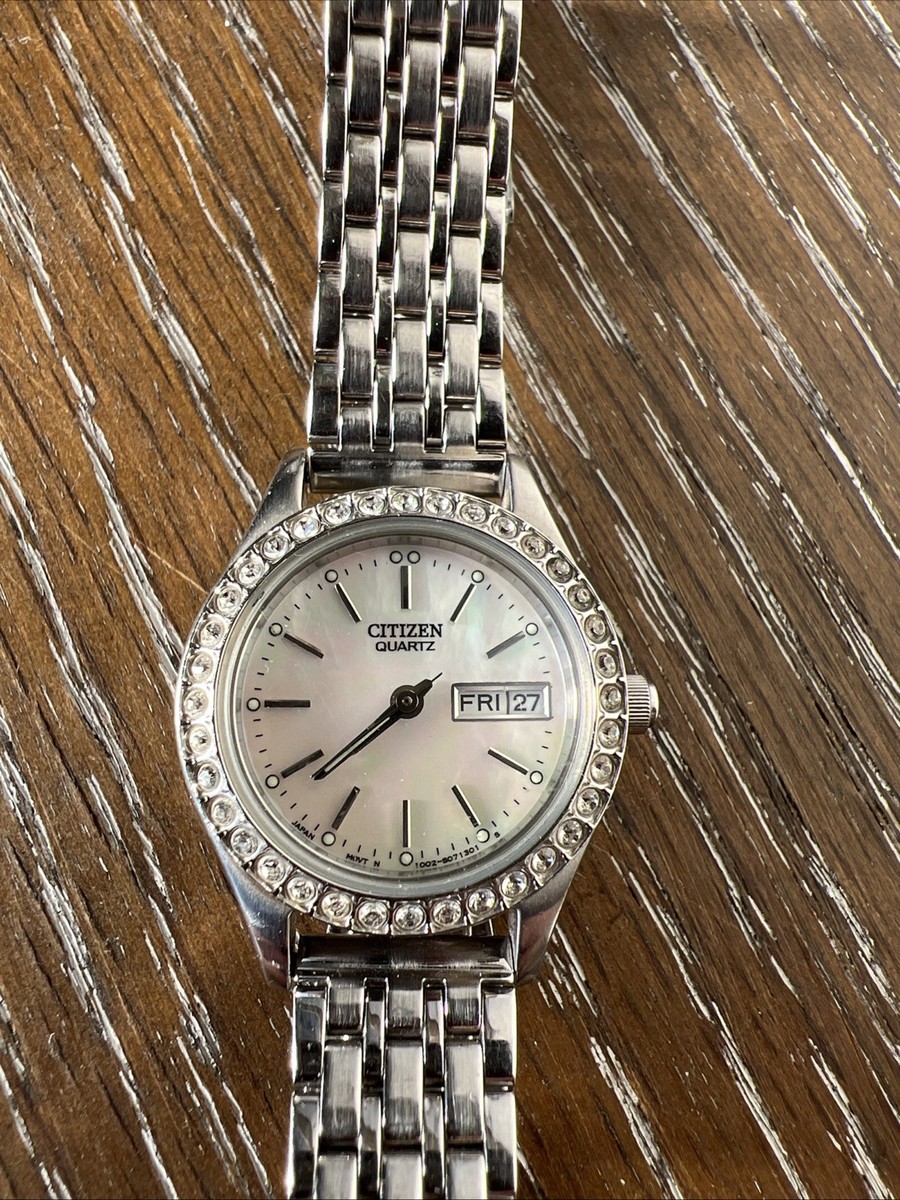 Citizen Women's Quartz Watch View 3