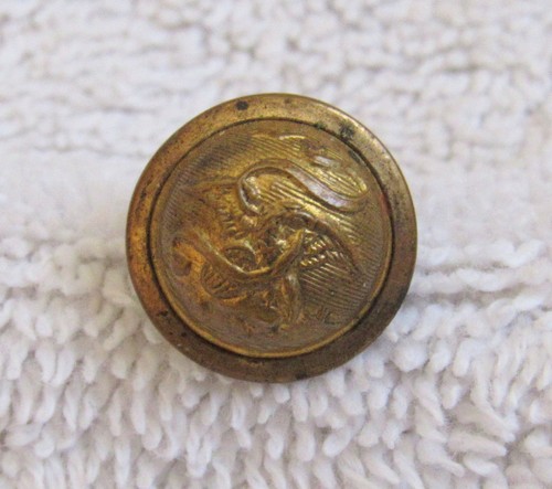 Post Civil War Illinois State National Guard Militia Officer's Scovill Button