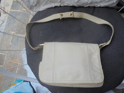 ALTE HÜBSCHE KLEINE HANDTASCHE SCHULTERTASCHE ECHT LEDER WEISS NEU
