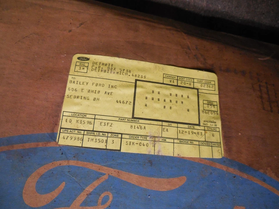 Cubierta de ventilador Ford Escort 1983 1984 1,6 L E3FZ-8146-A nuevo de lote Foto 4 de 4