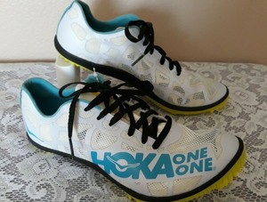 hoka rocket md