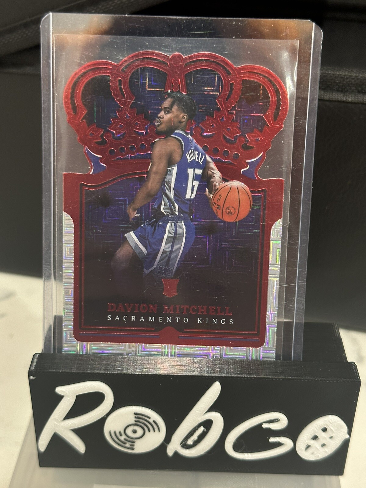 2021-22 Crown Royale Davion Mitchell Red Asia Die Cut Rookie Crown