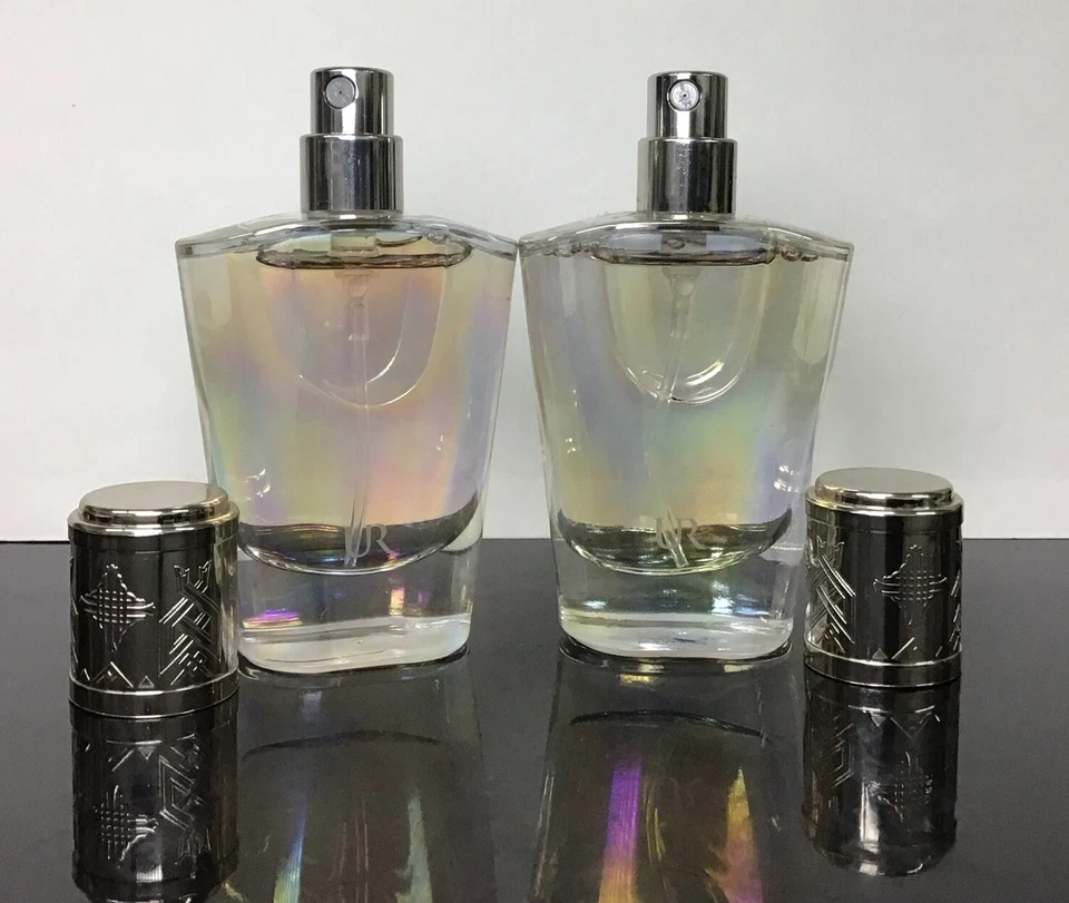 Lote de 2 Ur By Usher para mujer eau de parfum mini spray 0,5 fl oz, como en la foto. Foto 3 de 4