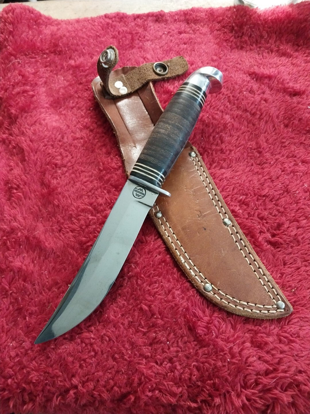 Vintage Western Field Hunting Knife w/case Bowie WWII Era Skinner Old