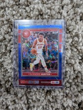 2024-25 Panini Nba Hoops - De'Andre Hunter #91 Premium Blue Lazer Prizm /49