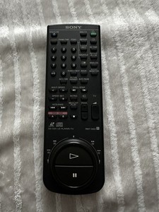 Original Sony RMT-M22 CD CDV LD Player TV Laser Disc Fernbedienung Remote
