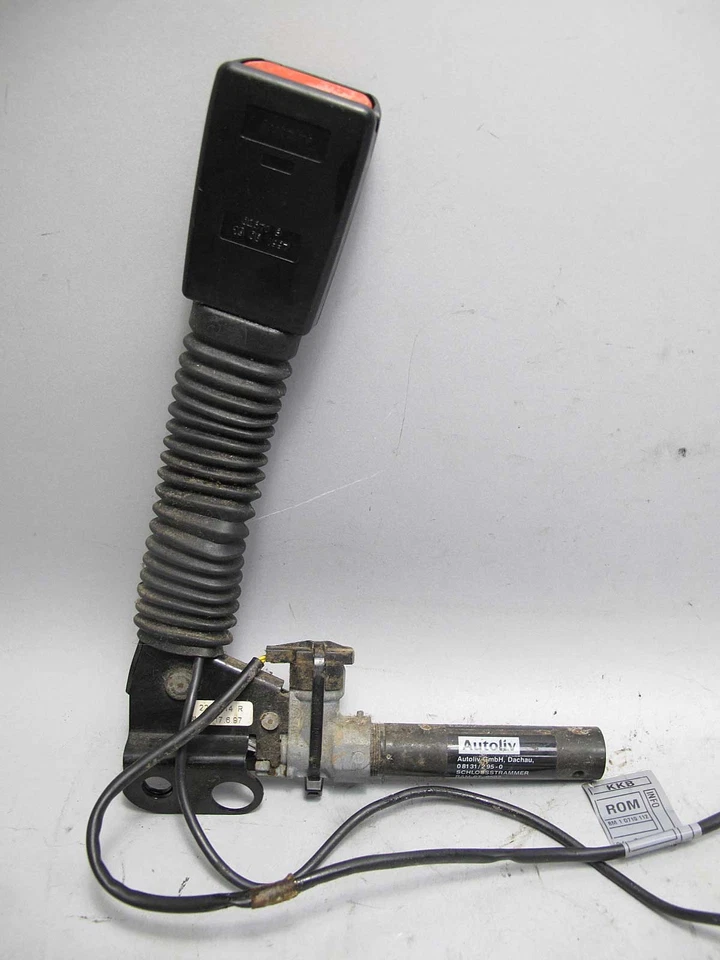 Оригинальный натяжитель нижней пряжки правого переднего ремня безопасности для BMW E36 3-Series Z3 1997-2003 годов выпуска - Изображение 2 из 4