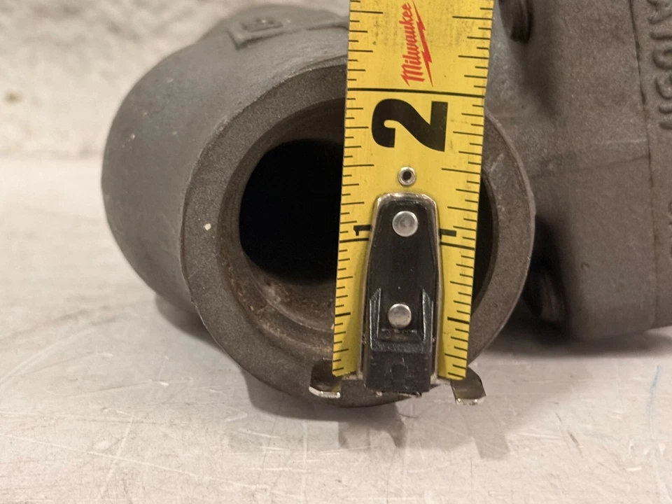 WALWORTH 1-1/2" A105N Forged Steel 800# Socket Weld Globe Valve # 5520SW - Image 3 of 4