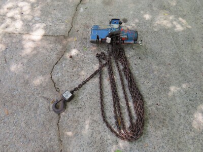 pneumatic chain hoist 2 Ton 2000 Kg 33' lift rope/lever operated up/down control
