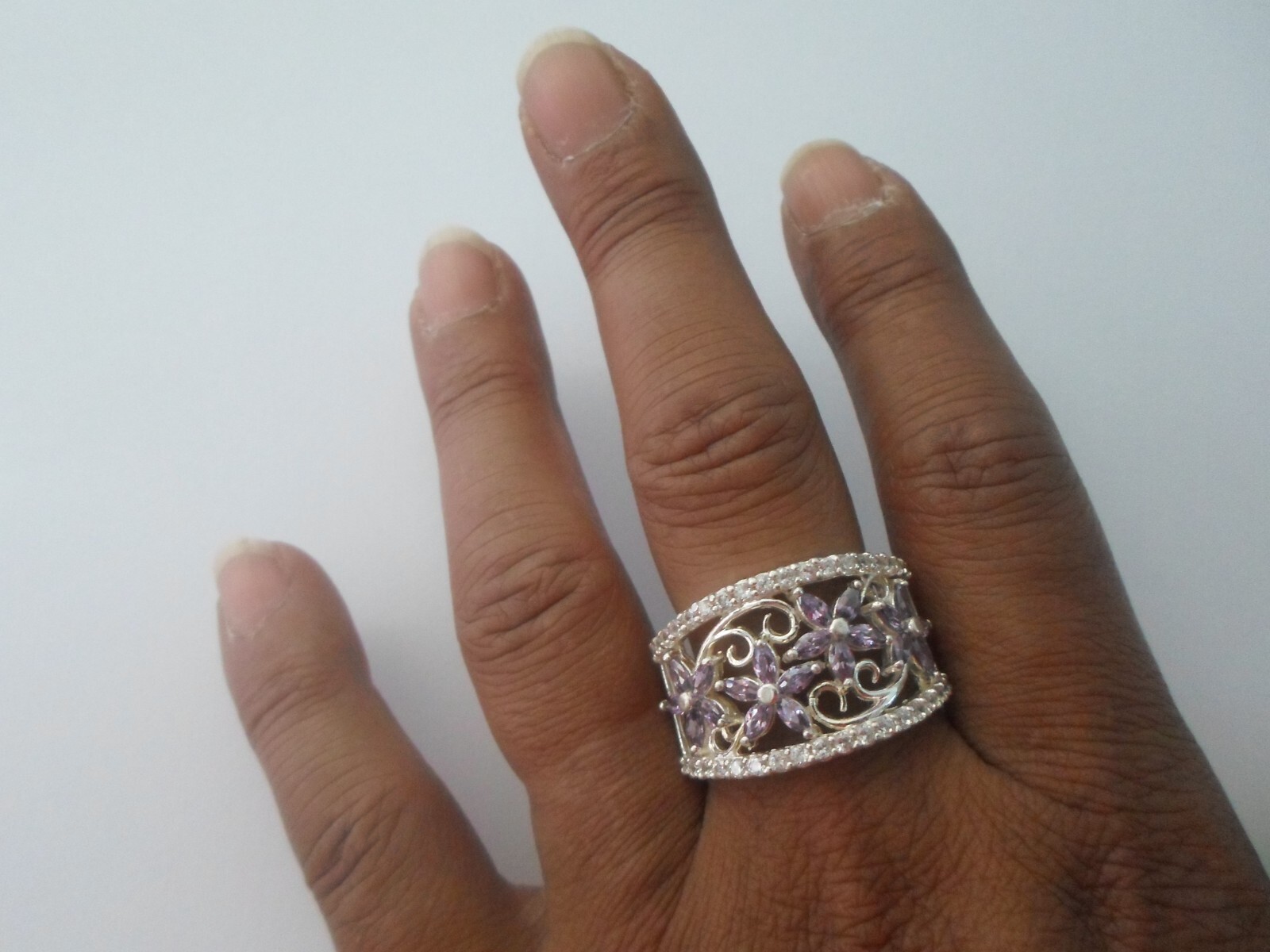 large solid silver ring, openwork, amethyst flowe… - image 1