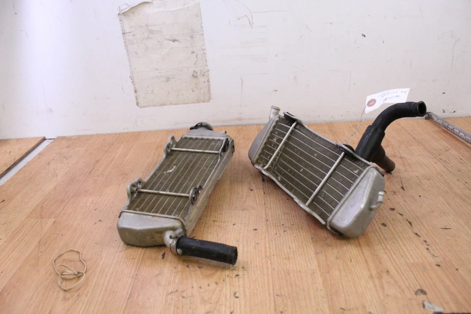 2000 KTM 400 SXC 散热器一对左右套装 — 第 2/4 张图片