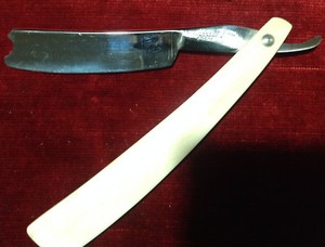 Unique Barber Daviot 13/16" Straight Razor Razor Mano Libera Razor