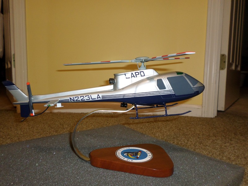Aerospatiale AS350B LAPD Desk Wood Helicopter Model Large Scale 1/24