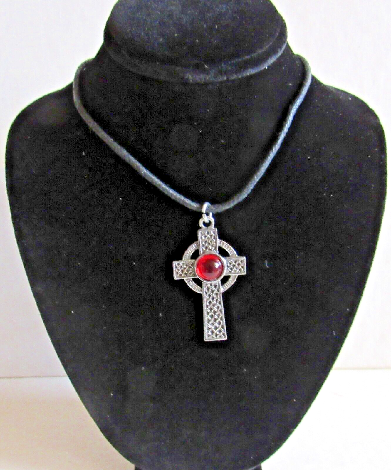 #P6) PENDANT PEWTER CELTIC NIMBUS CROSS WITH RED GEM BLACK CORD JEWELLERY