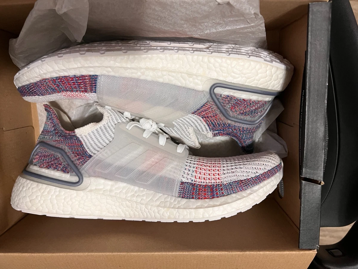 adidas gazelle silver green womens adidas Unisex-Adult Ultraboost Light Sneaker main image 1