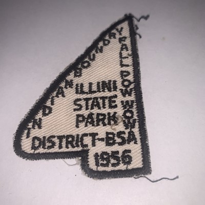 VINTAGE BSA Patch Indiana Boundary Illini State Park Dist. Fall POW WOW.   S/330