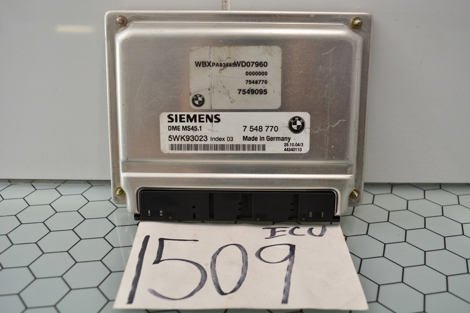 04 05 BMW X3  #1509 Engine Computer ECM ECU 7 5548 770