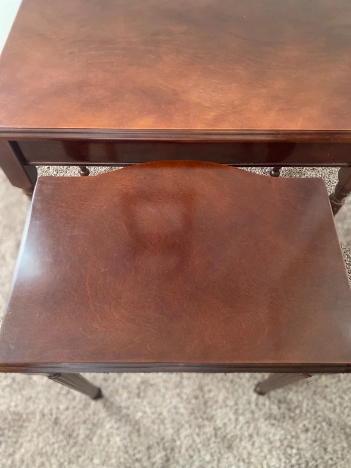 Bombay Company 2 Traditional Mahogany Nesting Tables  18.5" x 13" x 19" Tall - Image 4 of 4