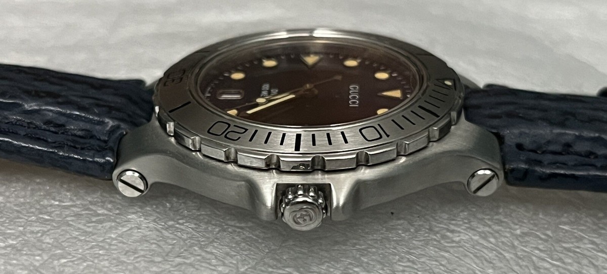 Gucci 9750M diver 40mm Men's Unisex Navy Blue Watch - VERY GOOD | eBay