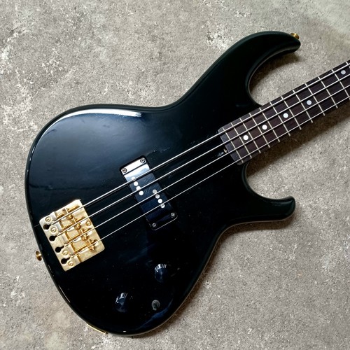 Aria Pro II RSB Deluxe I Bass Vintage Japan 1985 Black/Gold Cliff Burton Style