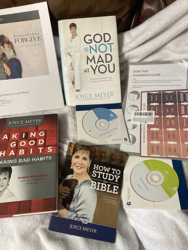 Joyce Meyer Books/Dvd/Bible Tabs Lot - Image 4 of 4