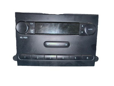 OEM Ford AM FM Radio Receiver Module DC2T-18K810-AA