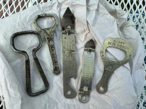 Collection lot of vintage Hamms, Pabst, Old King, Coca Cola bottle opener qty 5