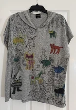 Inoah Artsy Women's Short Sleeved Hooded Top Sz XL