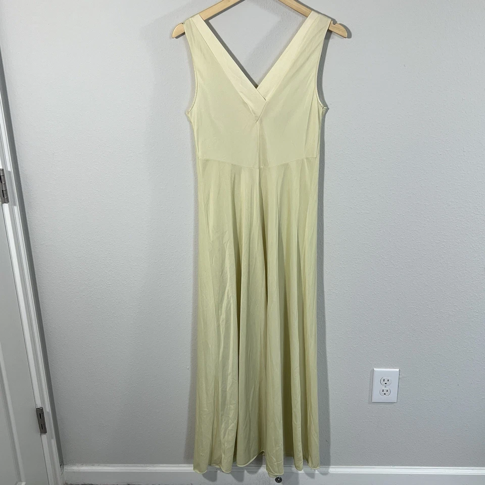 Camisón vintage Vanity Fair amarillo mantequilla nailon sedoso romántico talla 34 Foto 4 de 4