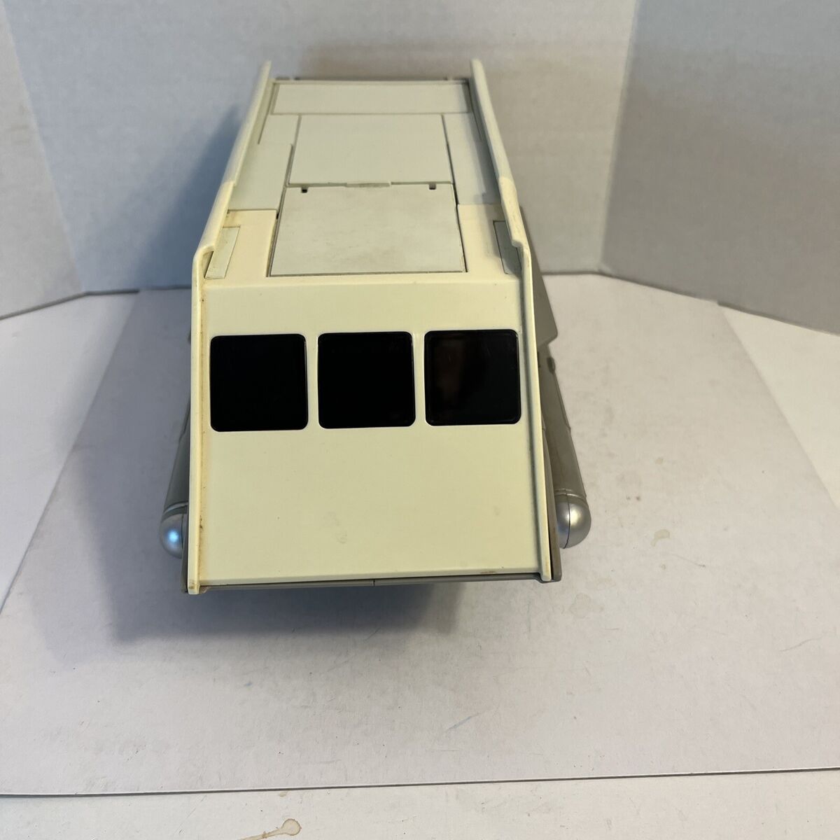 Star Trek USS Enterprise Galileo Shuttlecraft NCC-1701/7 Star Trek USS Enterprise Galileo Shuttlecraft NCC-1701/7