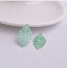 10 estampes  feuilles - Neuf