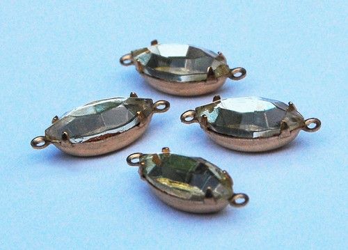 VINTAGE MIRROR GLASS IN BRASS NAVETTE MARQUIS CONNECTOR BEADS 15x7mm • COLORS - Picture 7 of 8